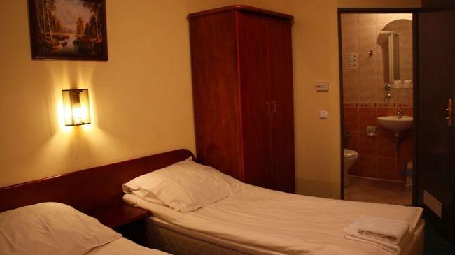 Hotel Ossowski Swarzędz Zimmer foto